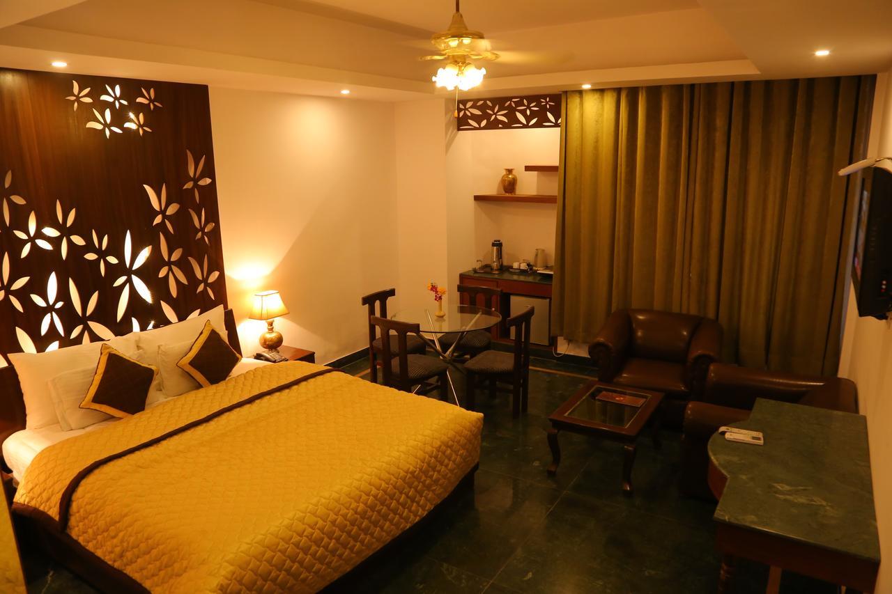 Magsons Resorts Kosi Luaran gambar
